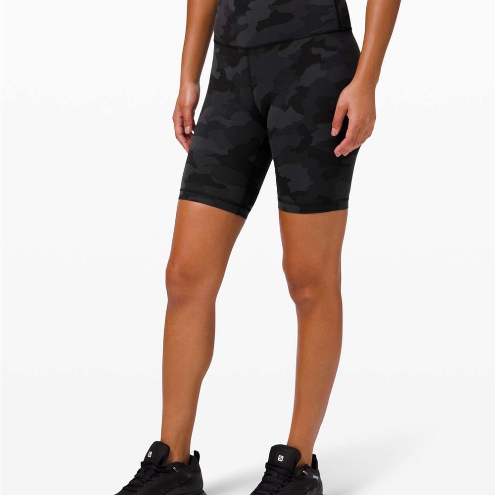 Lululemon 8 Wunder Train High Rise Short 8" Heritage 365 Camo Deep Coal Multi
